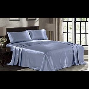 Silky Satin Queen Sheet Set (light blue)